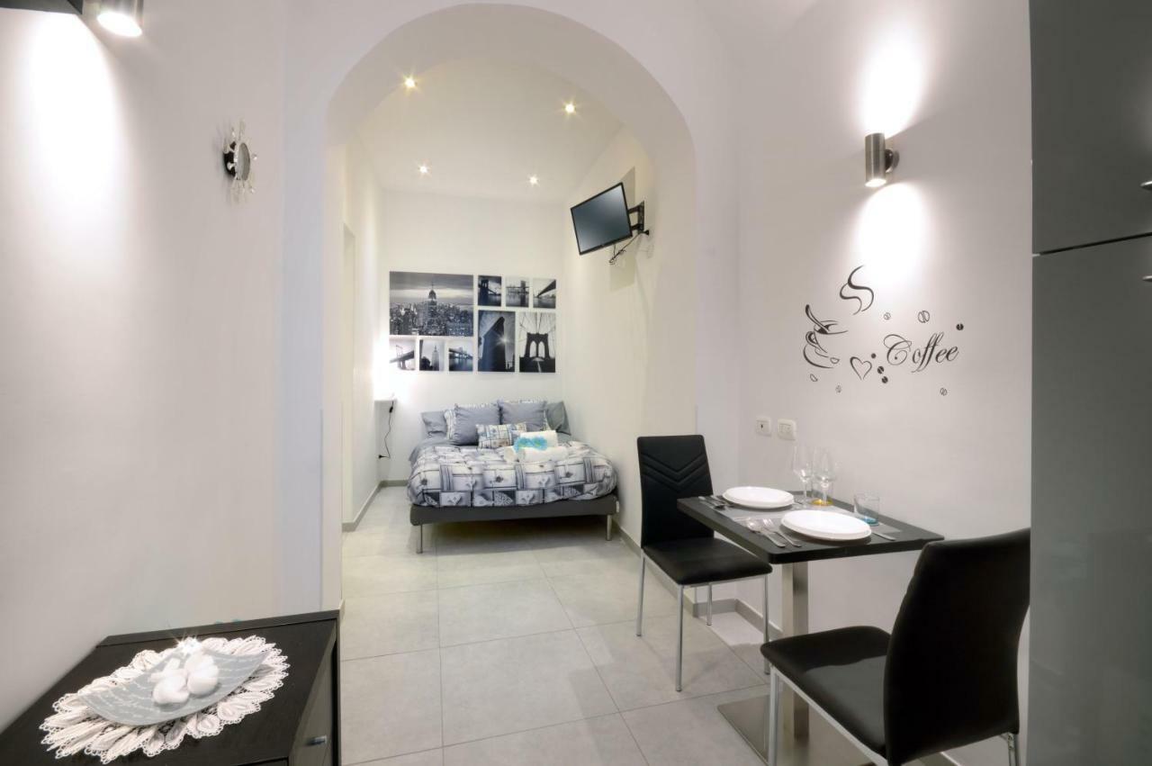 Alexandra Exclusive Apartment Naples Luaran gambar
