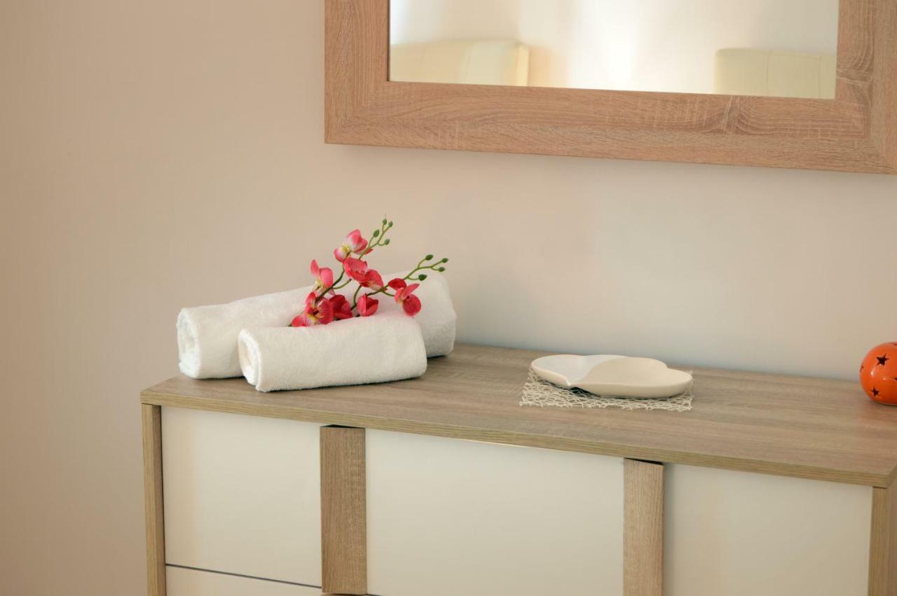 Alexandra Exclusive Apartment Naples Luaran gambar